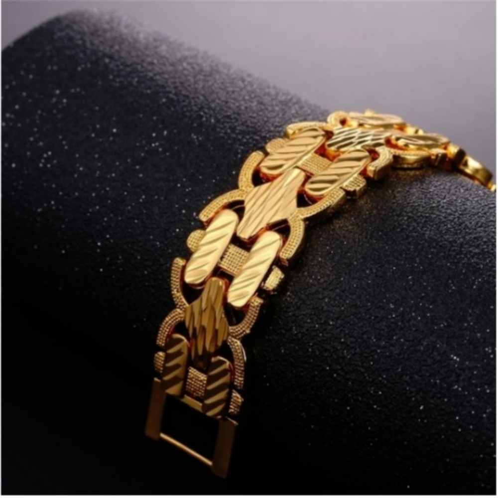 Mens "Jeremiah" 18K Gold Plated Curving Bracelet - Picture 2 of 4